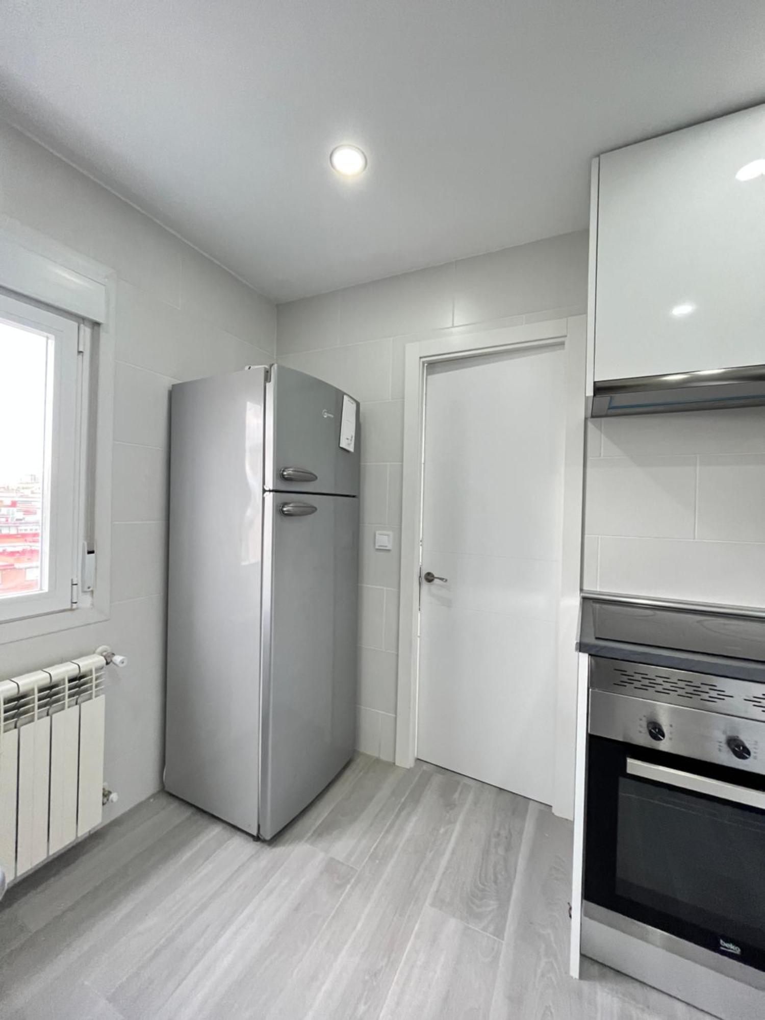 Gran Piso Retiro Corregidor Temporal Apartment Madrid Exterior photo